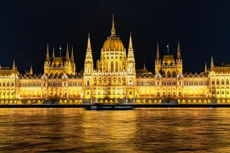 Discovering Hungary via the highway