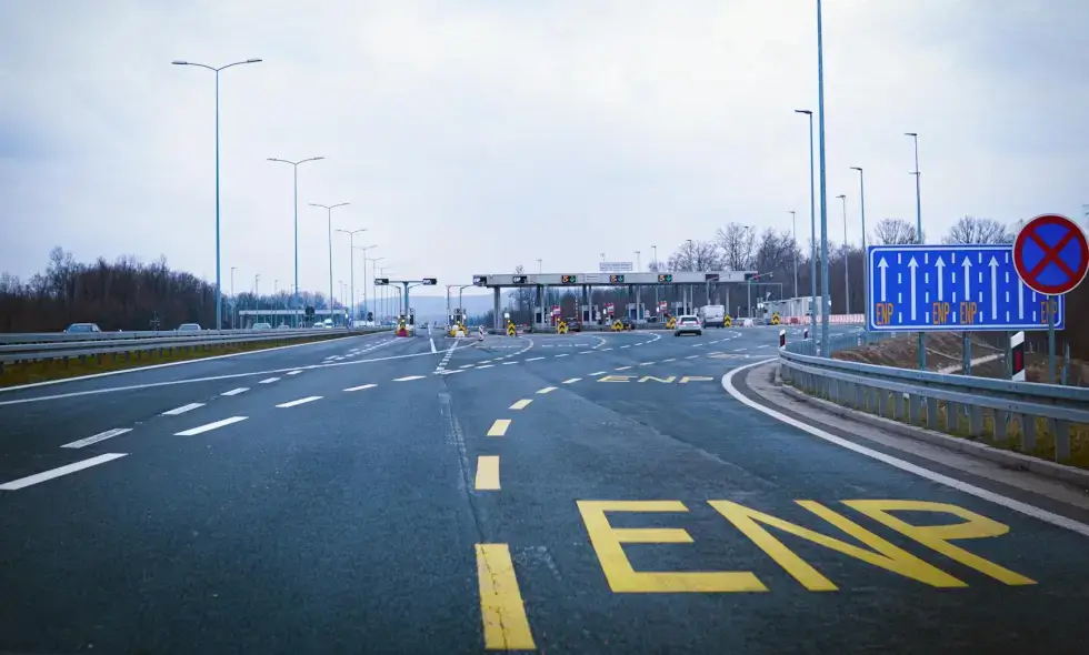 Today, Romania has taken a step towards the first motorway crossing through the Carpathians.